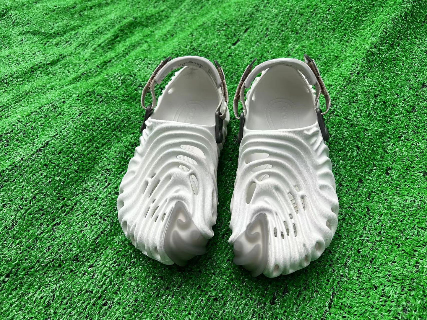 Men's Personalized Fingerprint Beach Outdoor Hole Quantity Sandals