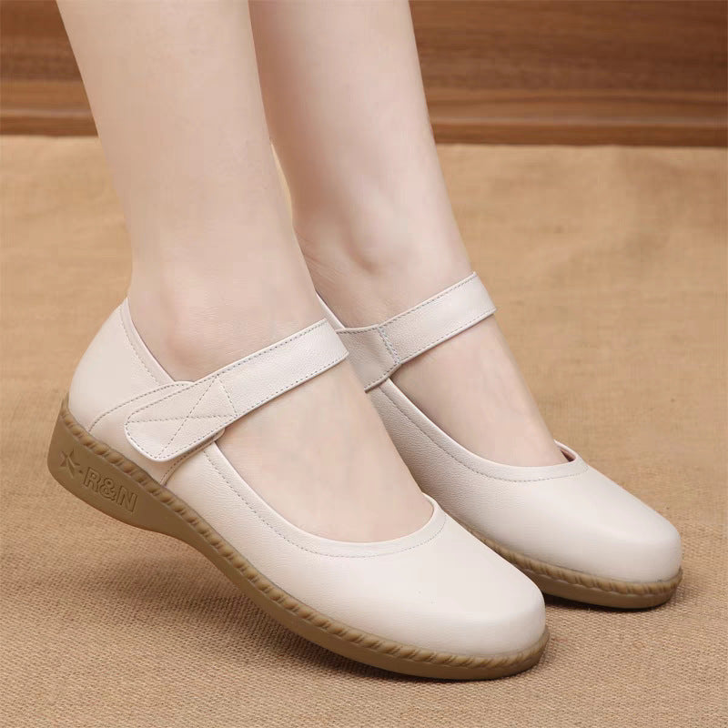 Women's Flat Bottom Soft Mom Walking Dancing Women's Casual Shoes