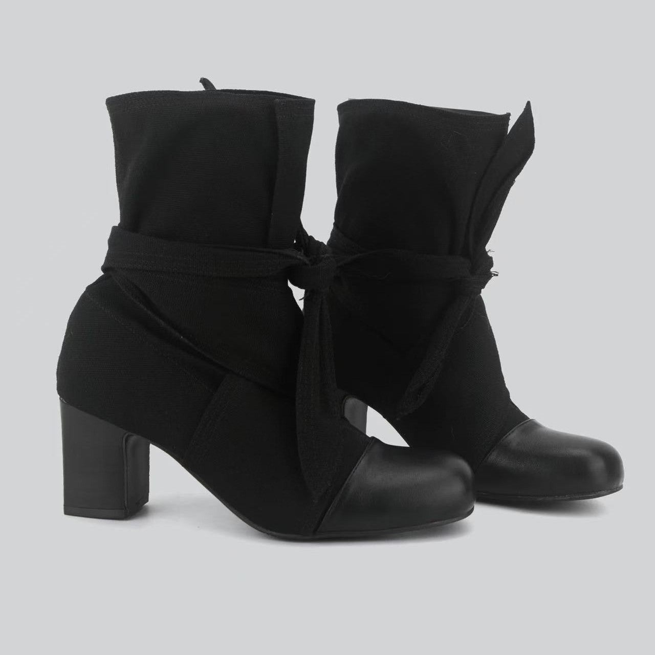 Women's Fashion Strap Stitching Round Toe Short Heels