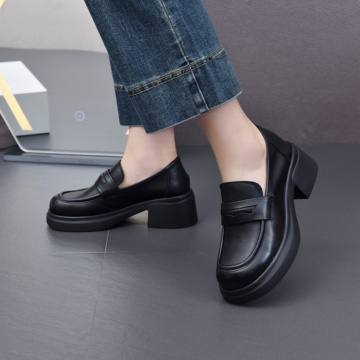 Women's First Layer Cowhide Black British Style Platform Autumn Loafers