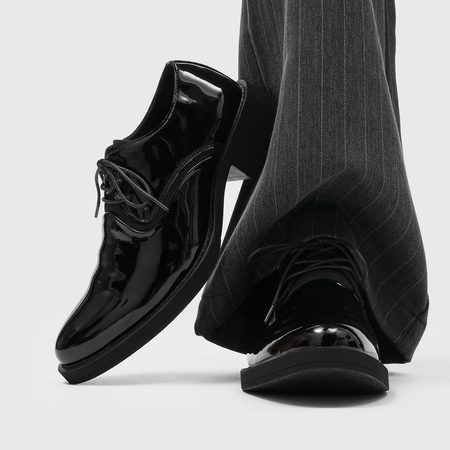 Men's Thick-soled Glossy Formal Wear Business Black Round Commuter British Style Men's Casual Leather Shoes