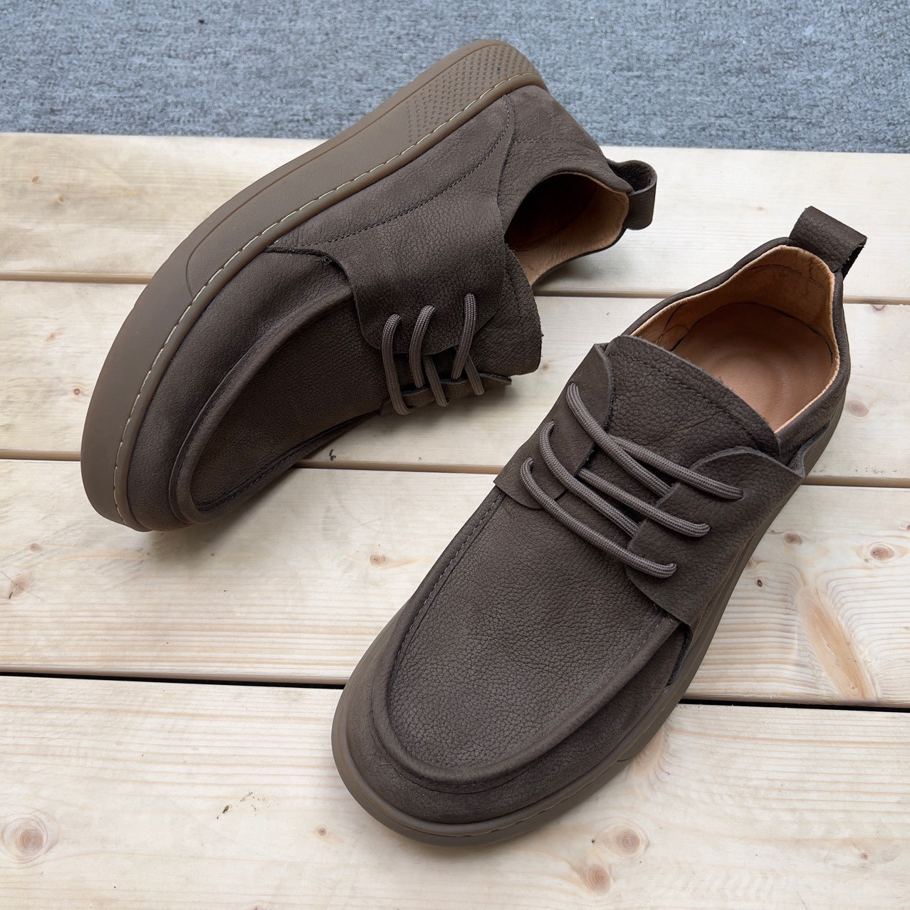 Men's Soft Bottom Retro Style Versatile Abrasive Wide Men's Shoes