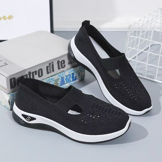 Women's Thick-soled Cloth Old Slip-on Mesh Surface Hollowed Casual Shoes