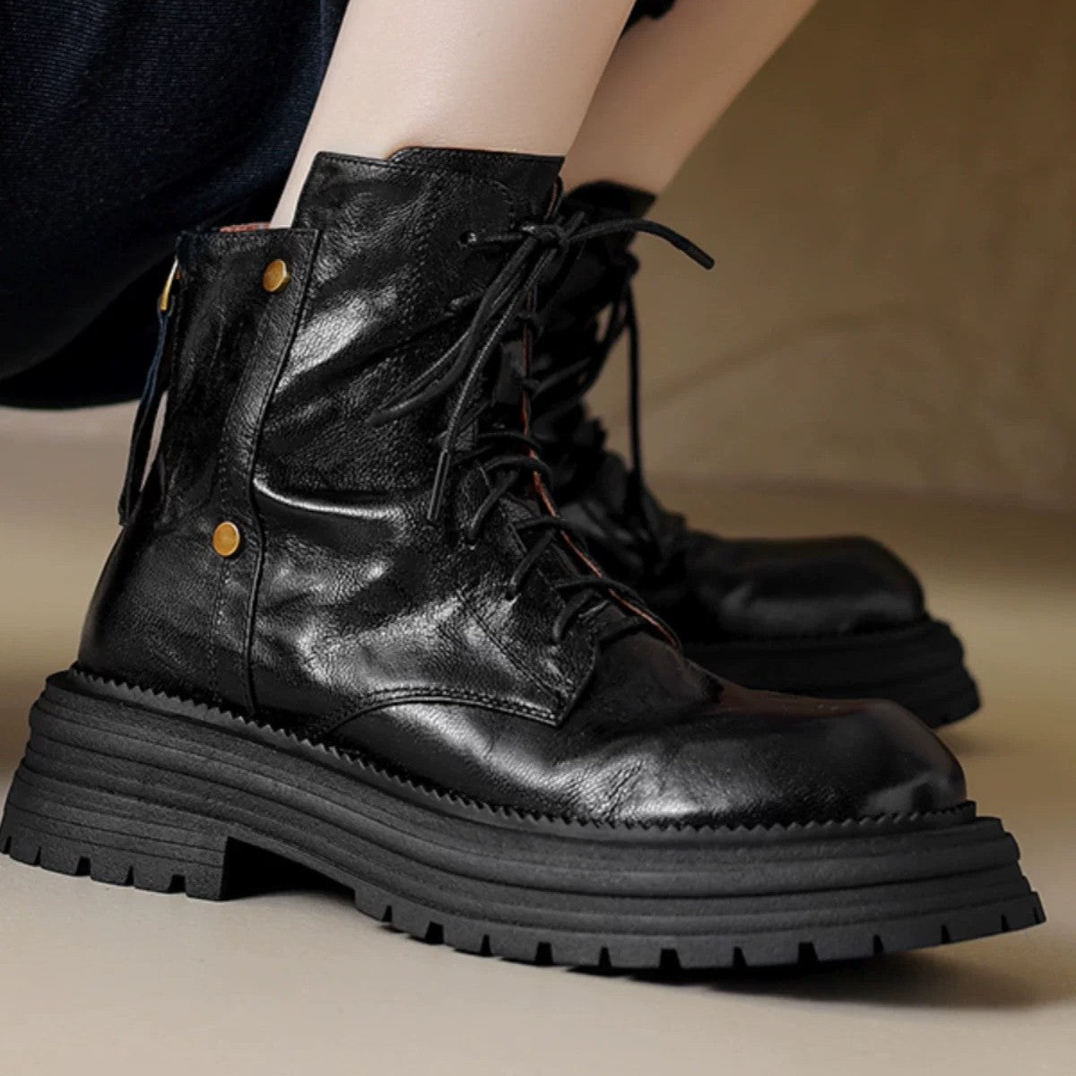 Women's Strong Grip Brown Thick Sole Short Boots