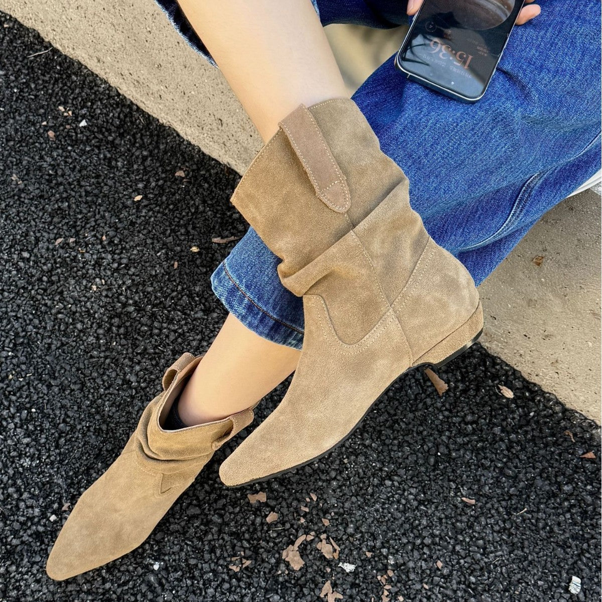 Women's Style Wide Circumference Chunky Middle Outer Heels