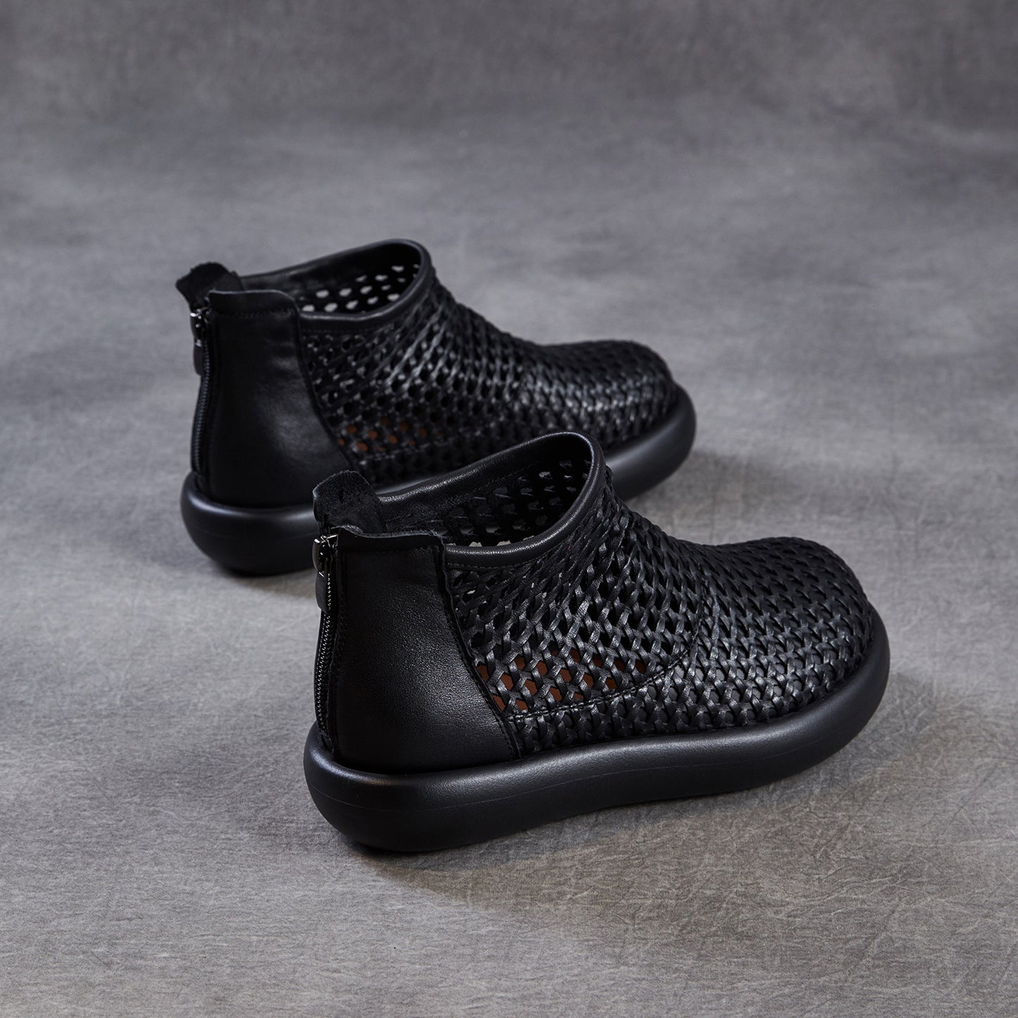 Retro Round Toe Woven Hollowed Genuine Sandals