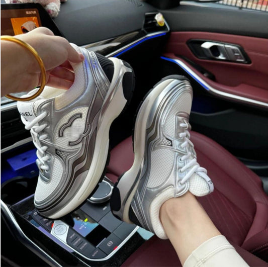 Women's & Men's Word Classic Style Sier Horn King Fashionable Raise The Men's Sports Shoes