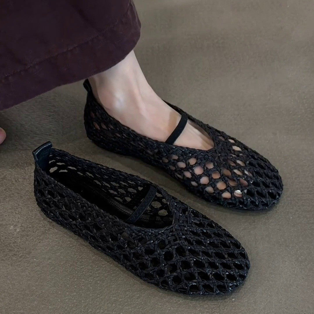 Women's Style Retro Minority Weaving Hollow Flat Summer Comfortable Outdoor Closed Sandals