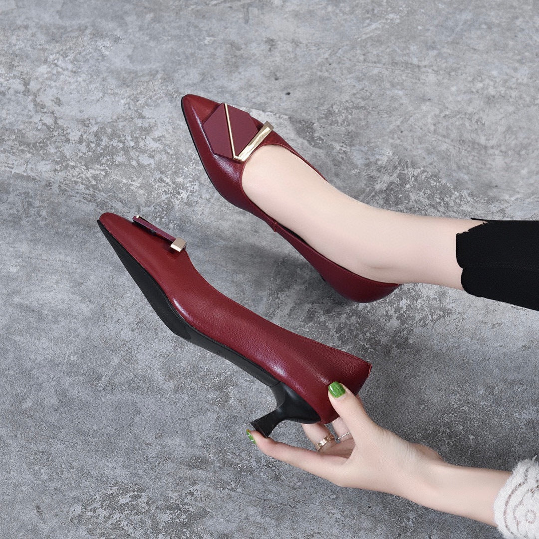 Women's Pointed Toe Low-cut First Layer Cowhide Women's Shoes