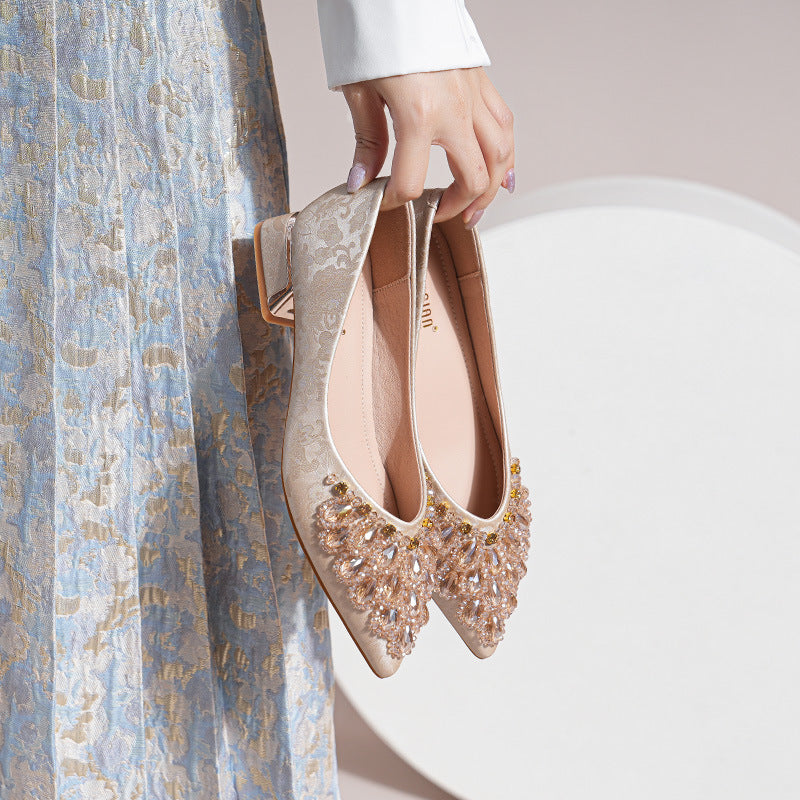 Women's Chinese Style Pointed Toe Pumps Chunky Mid Handmade Women's Fashion Shoes
