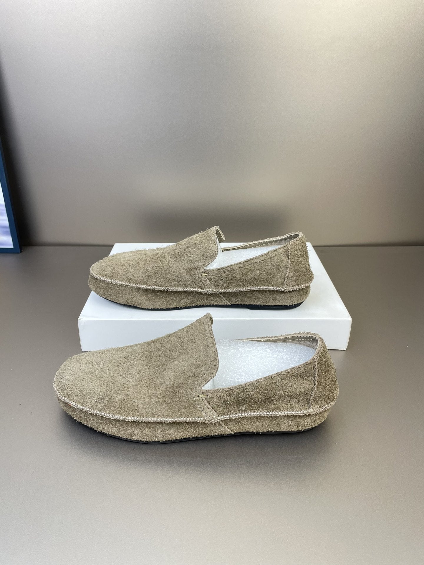 Women's Minimalist Slip-on Flat Spring Simple Brushed Light Women's Casual Shoes