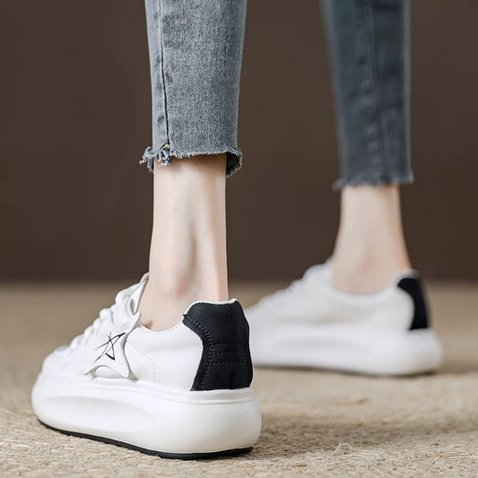 Women's White Sports Platform Height Increasing Bread Niche Women's Board Shoes