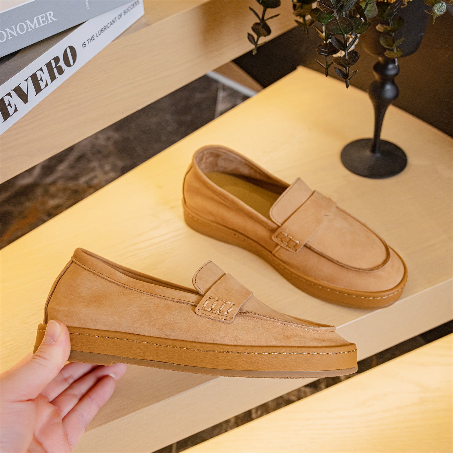 Layer Cowhide Female Flat Bottom Slip-on Loafers
