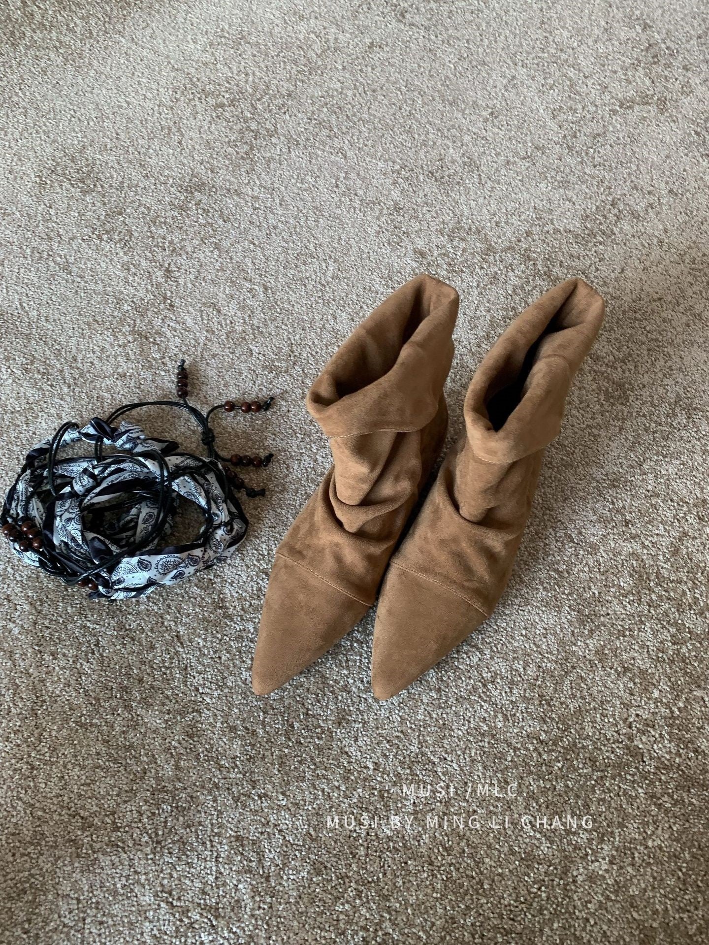 Women's Waste Soil Fashion Desert Tassel Knee-high Retro Knitted Belt Pointed Women's Leather Boots