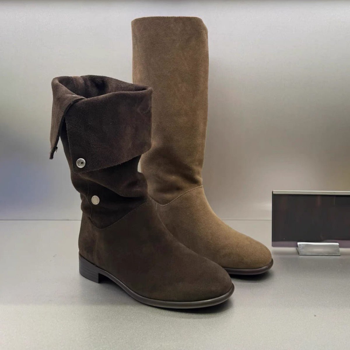 Vintage Suede Round Head Chunky Pile Boots