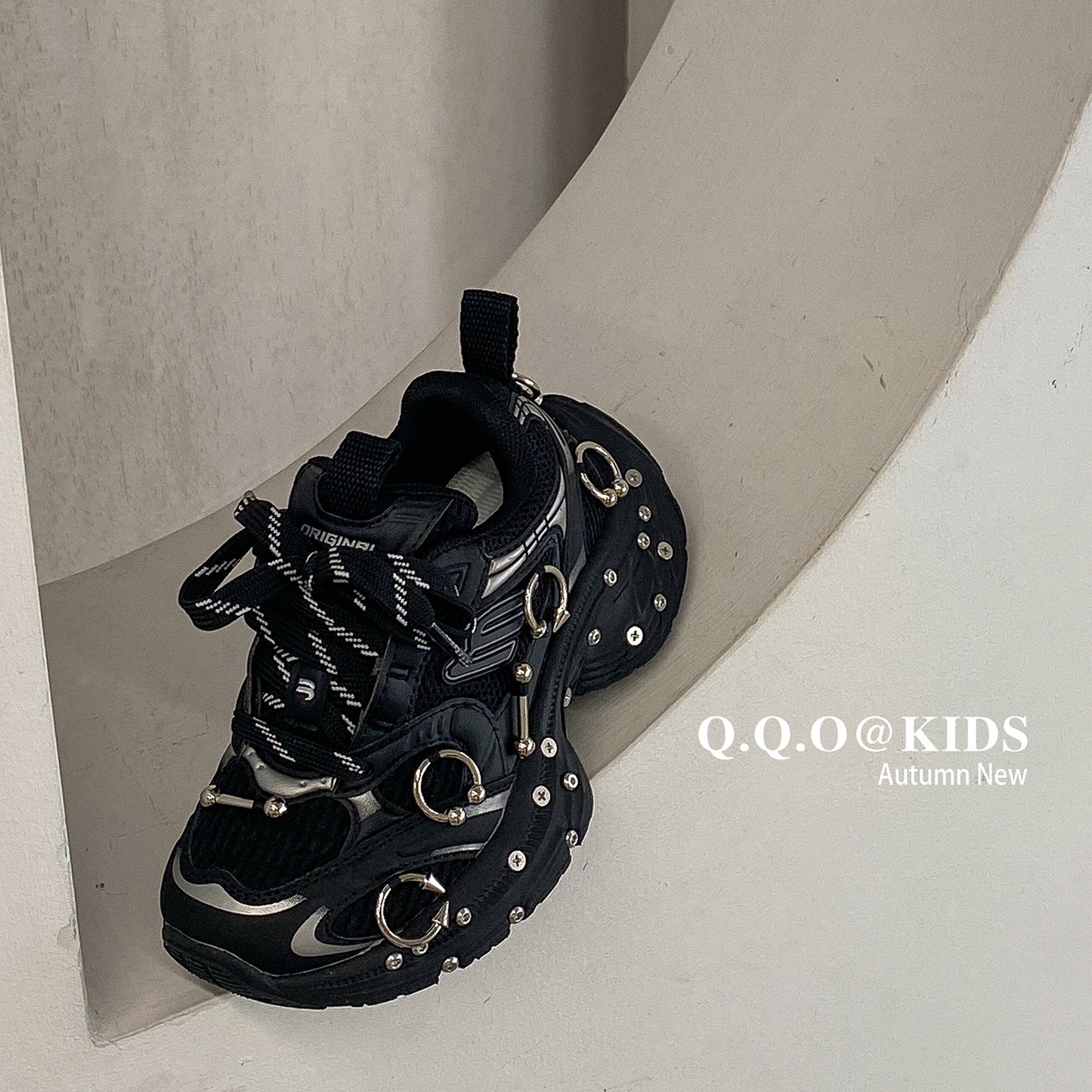 Children's Super Cool Rivet Paris Dad Retro Rub Colored Sneakers