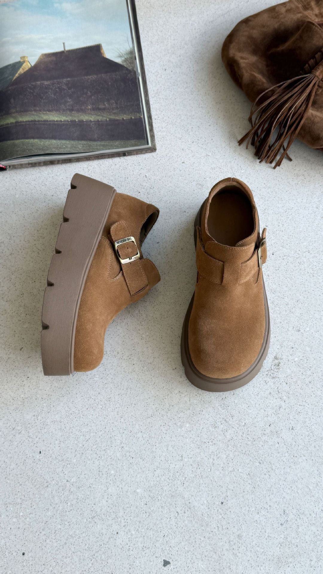 Women's Cowhide Platform Round Head Small Muffin Bottom Increased Women's Casual Shoes