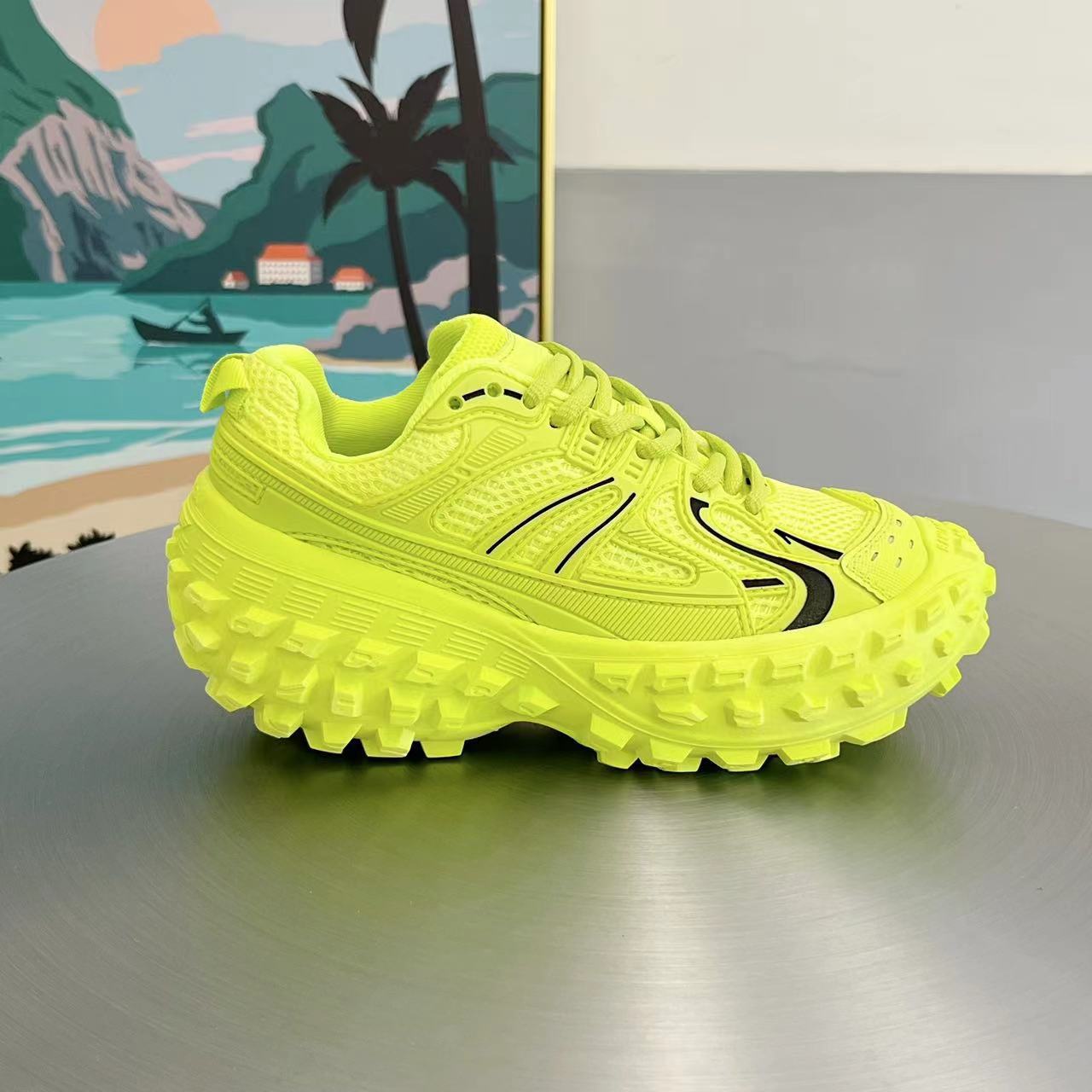Women's & Men's Retro Platform Height Increasing Leisure Couple Tank Women's Sports Shoes