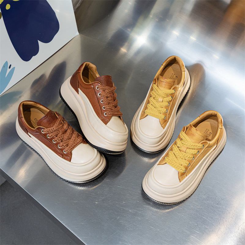 Women's Autumn Thick Bottom Retro Portable Round Sneakers