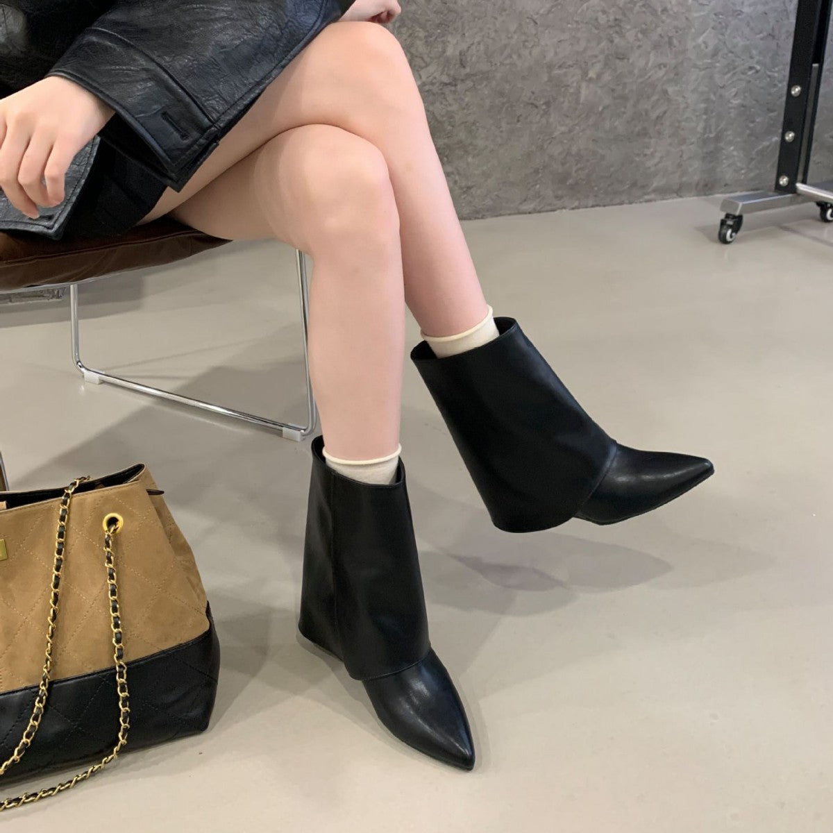 Women's High-heel Wedge Pointed Toe Pantyhose Sleeve Fashion Women's Leather Boots