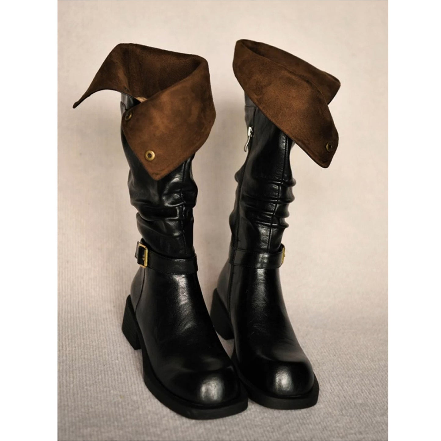 Women's Western Cowboy Round Head Metal Buckle Two-way Lapel Pleated Chunky Women's Leather Boots