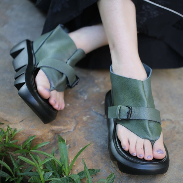 Women's Top Layer Cowhide Light Roman Larger Sandals