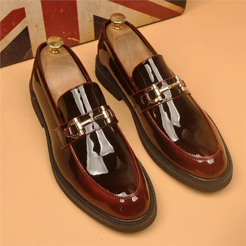Men's Bright Business Formal Wear Slip-on Gradient Color Fashion Versatile Men's Casual Leather Shoes