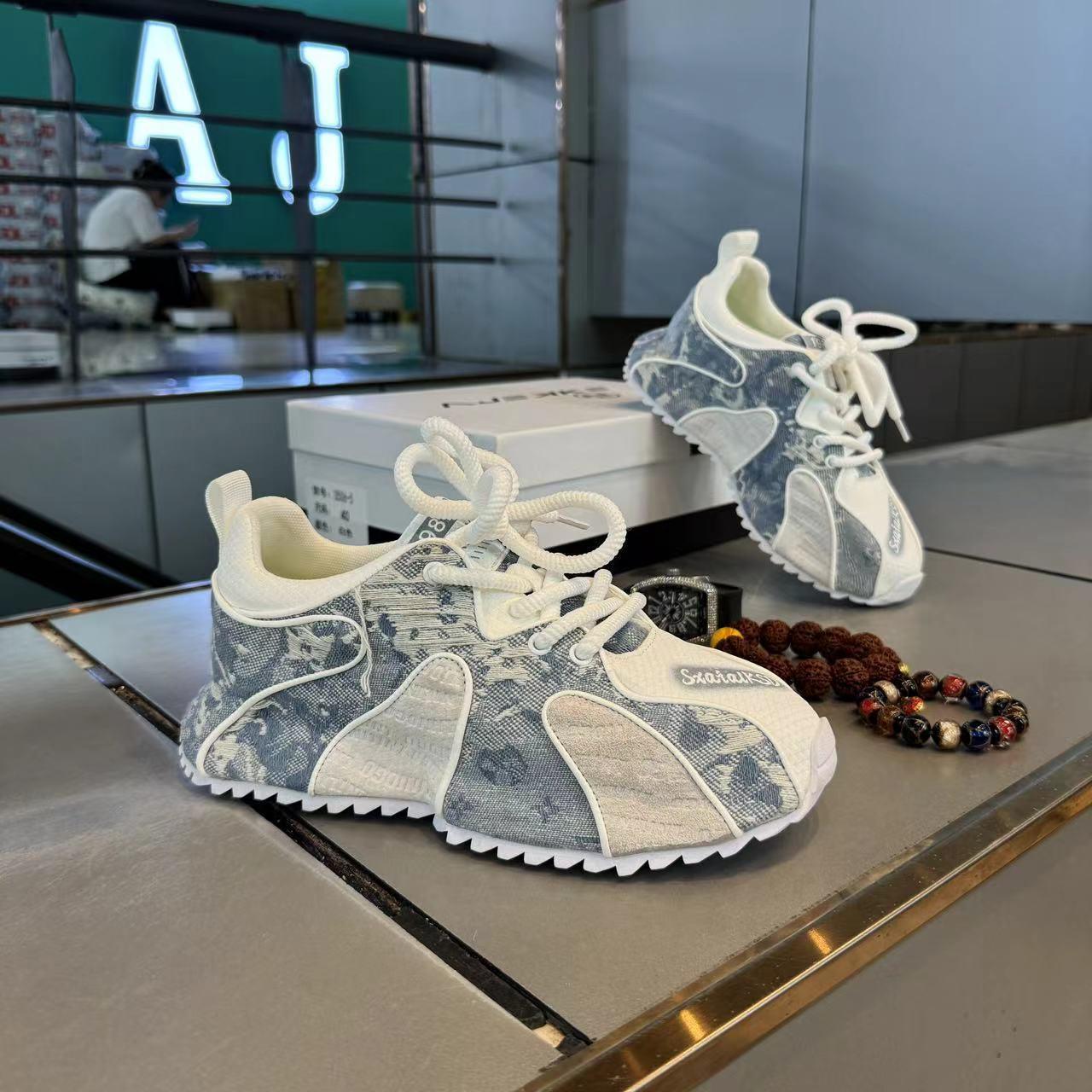 Men's Fashionable Fabric Patchwork Easy Matching Comfortable Platform Height Increasing Casual Shoes