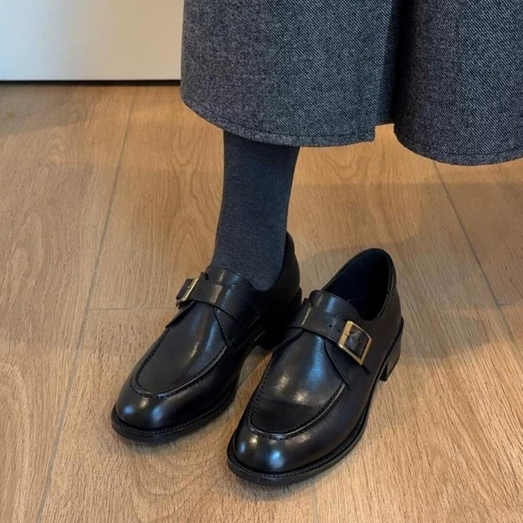 Women's Buckle Authentic Retro Style Slimming Low Leather Shoes