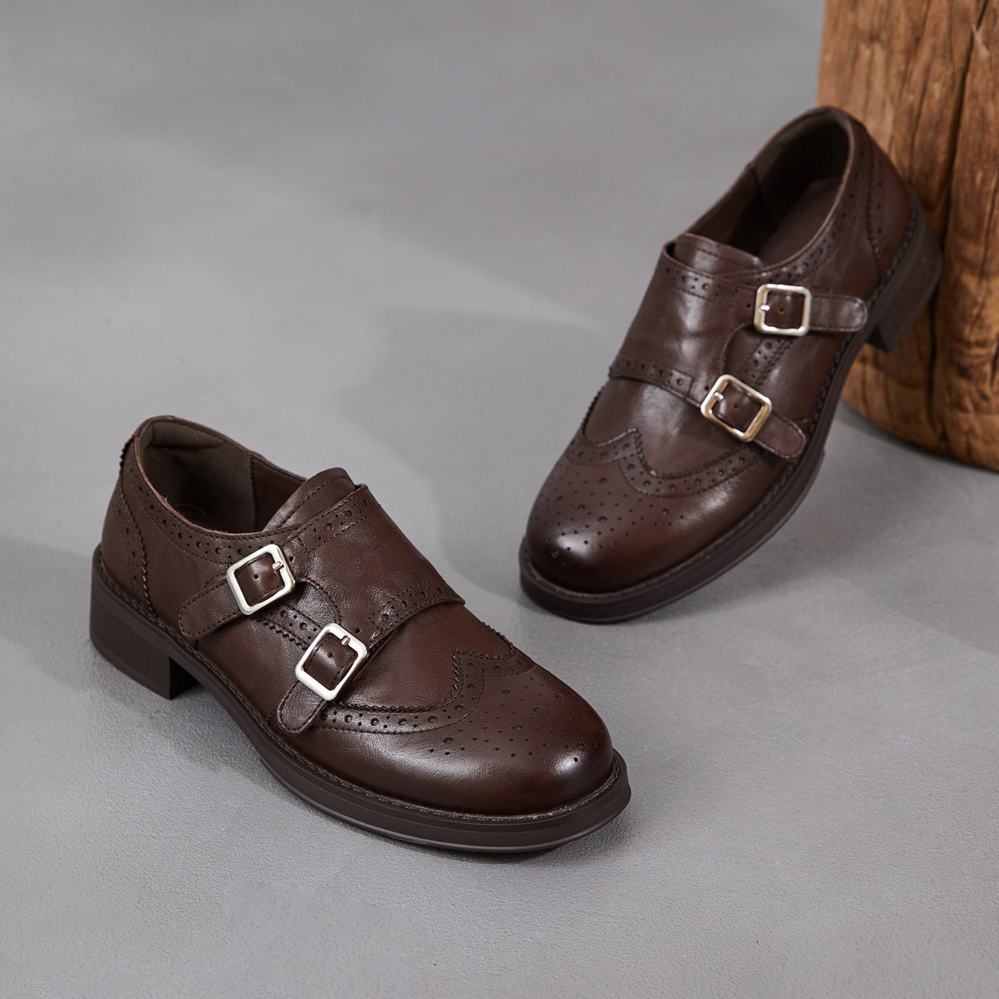 Women's Hand-held Cowhide Handmade British Style Retro Distressed Carving Brogue Women's Casual Shoes
