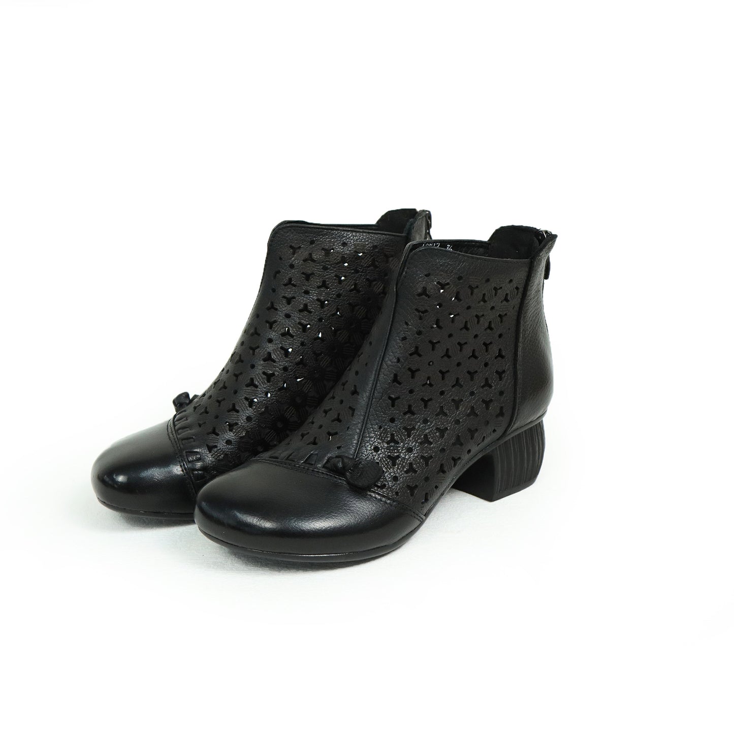 Mom Genuine Retro Comfortable Hollow Soft Women's Shoes