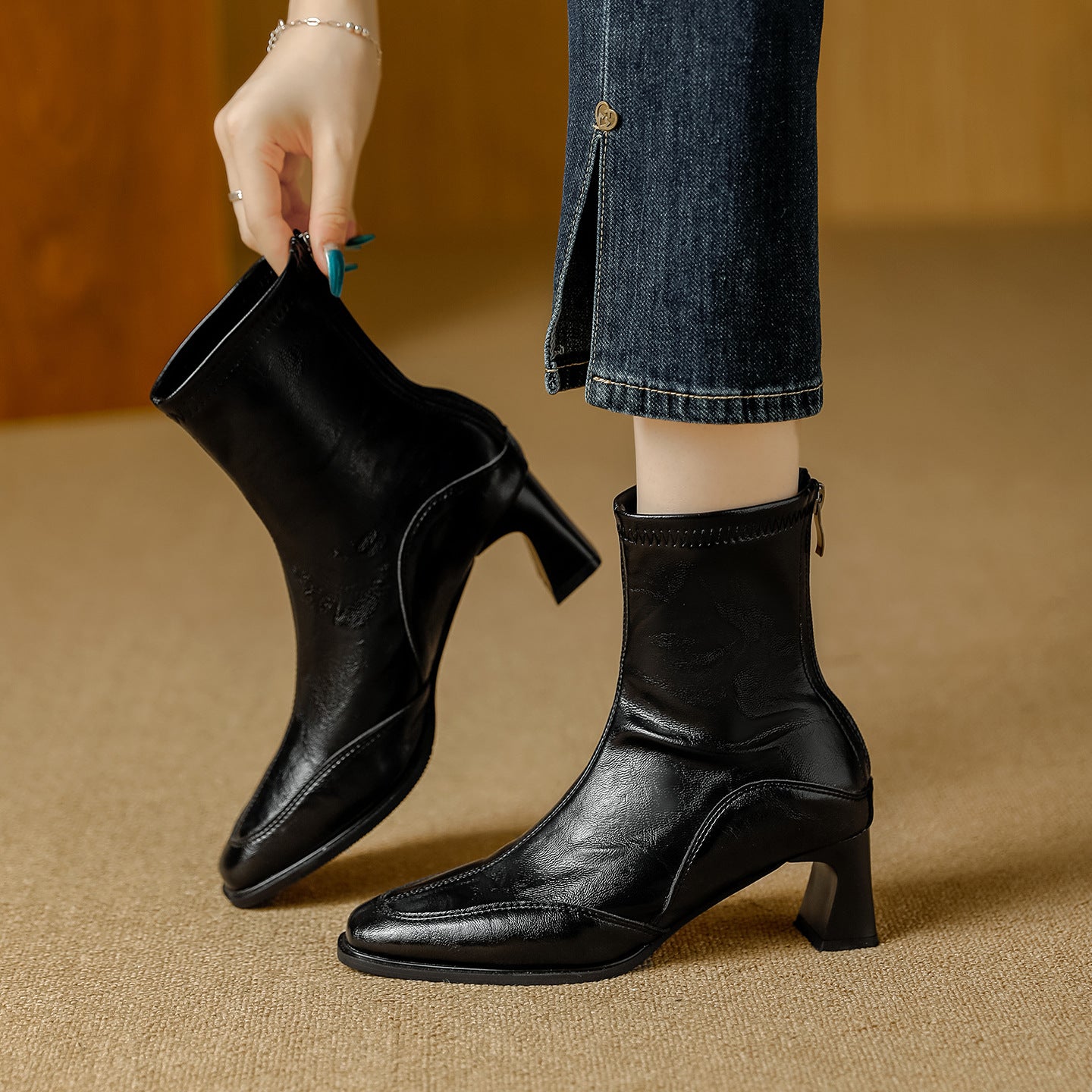 Women's Retro Square Toe High Short Autumn Zip Soft Fashionable Temperamental Women's Leather Boots
