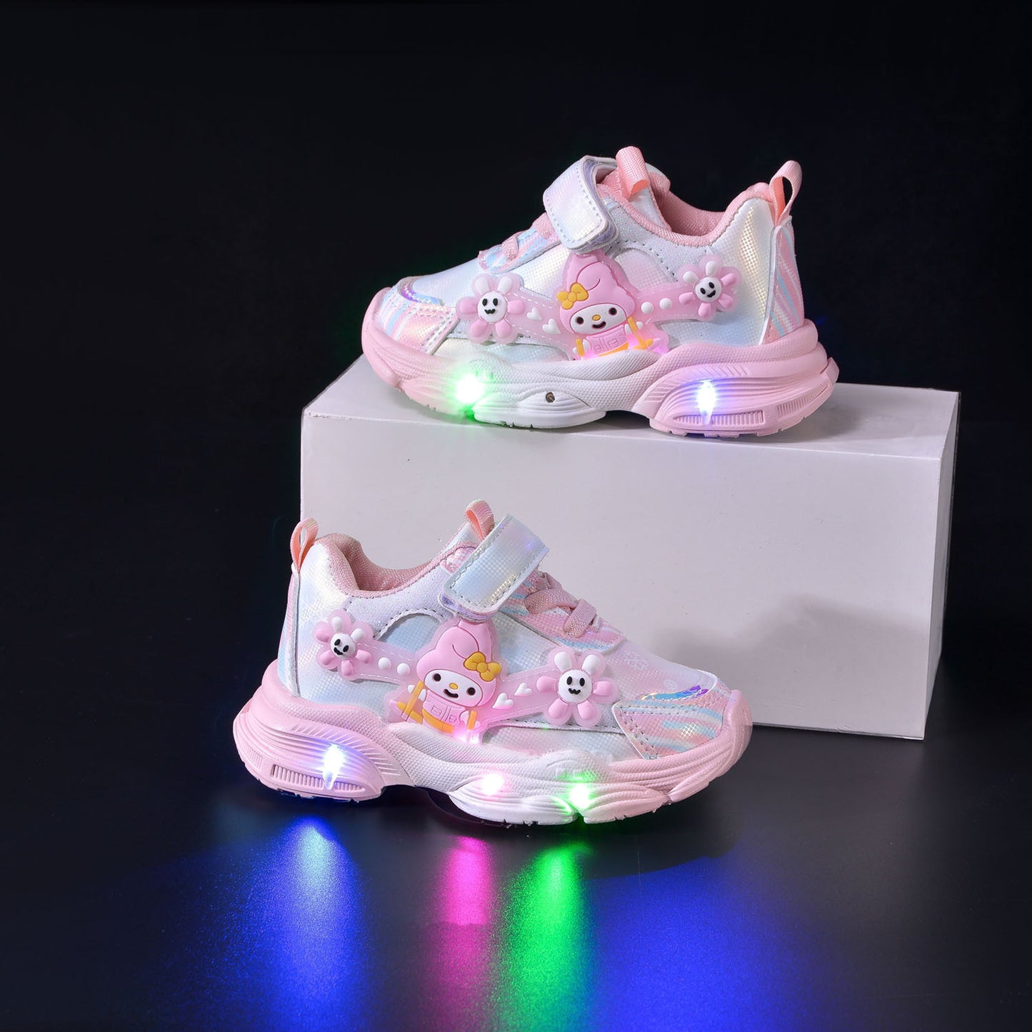 Light Cartoon Soft Bottom Leisure Female Kid's Sneakers