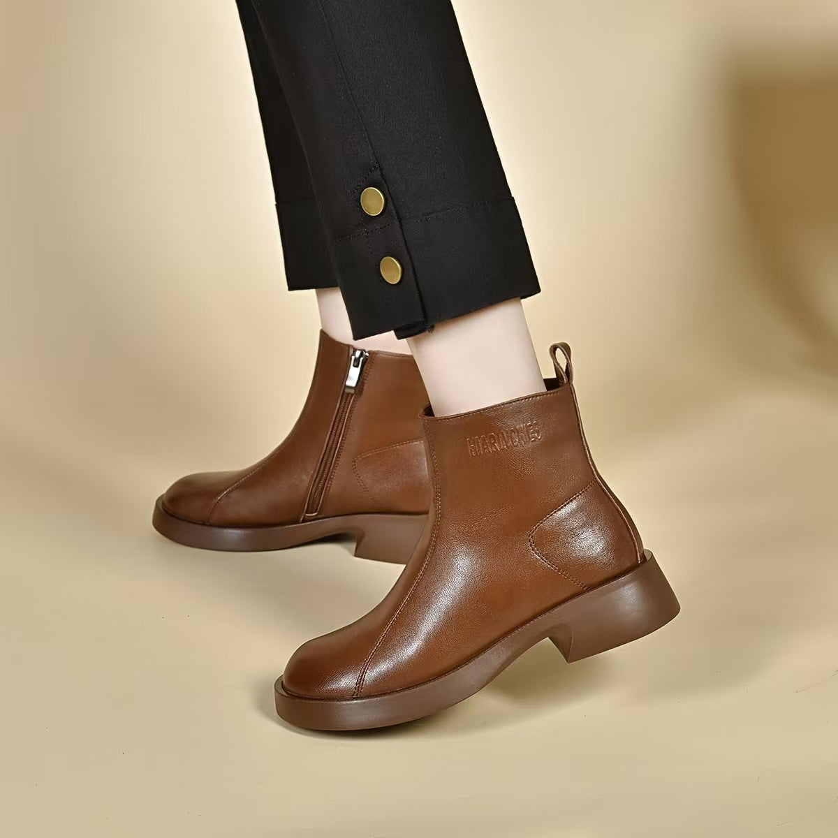 Women's Martin Simple Flat Short Cowhide Round Boots