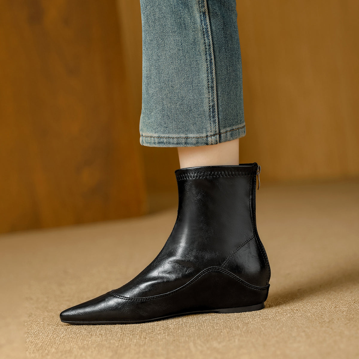 British Style Pointed Toe Skinny Soft Fashion Inner Height Increasing Women's Leather Boots