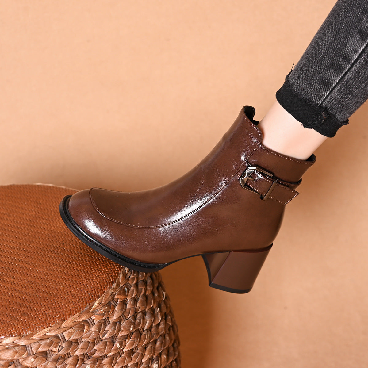 Women's Round Head Ankle French Retro Skinny Fashion Women's Leather Boots