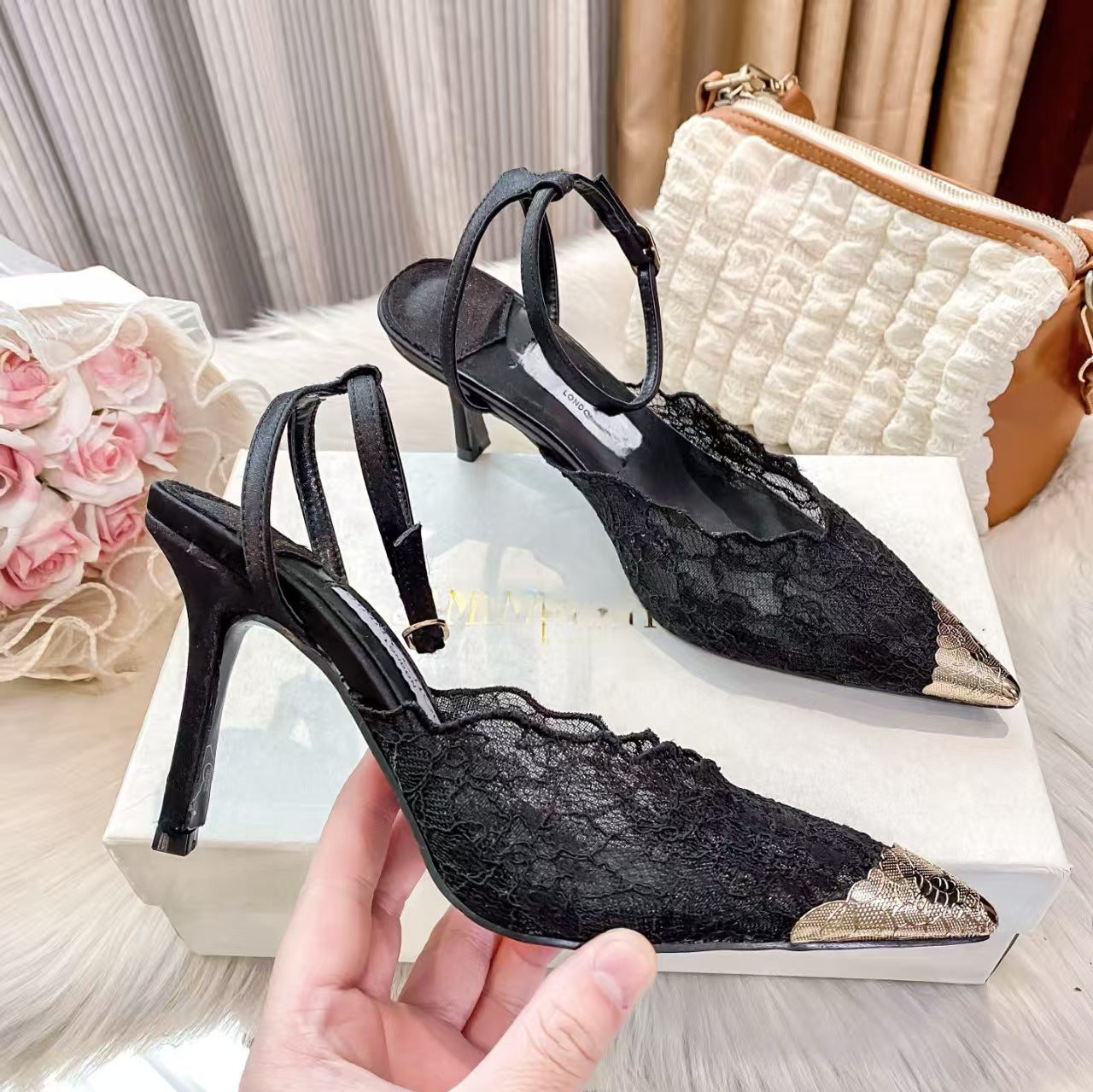 Lace Low-cut Fashion Sexy Fairy Style Metal Heels