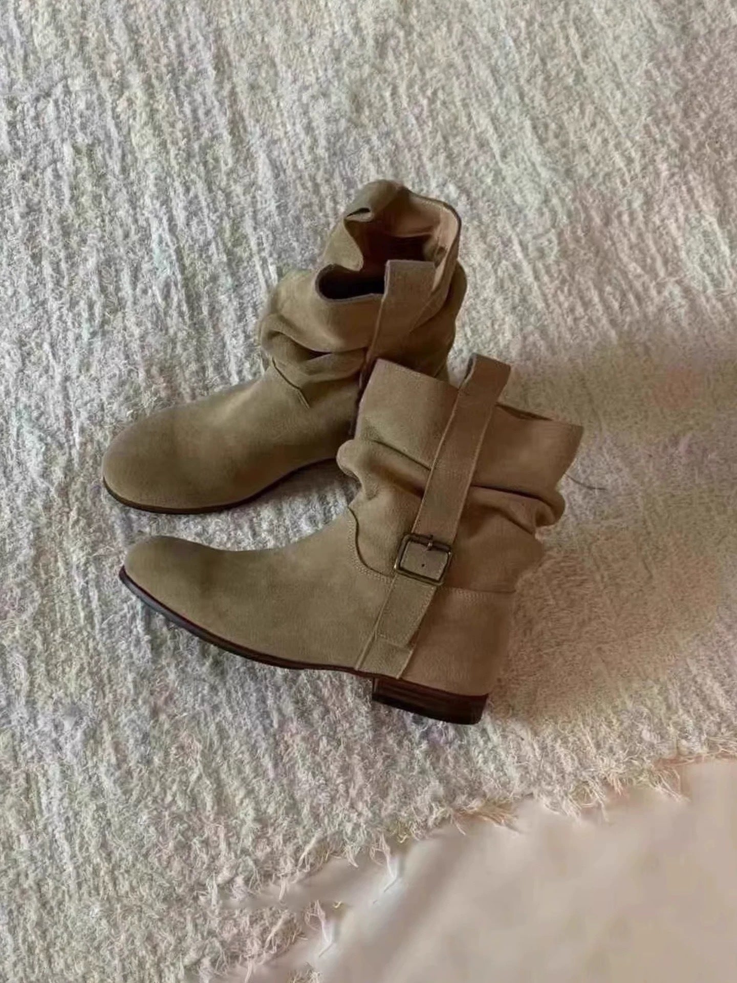 Women's Version Korean Style Ruffle Pile Round Toe Flat Bottom Western Women's Leather Boots