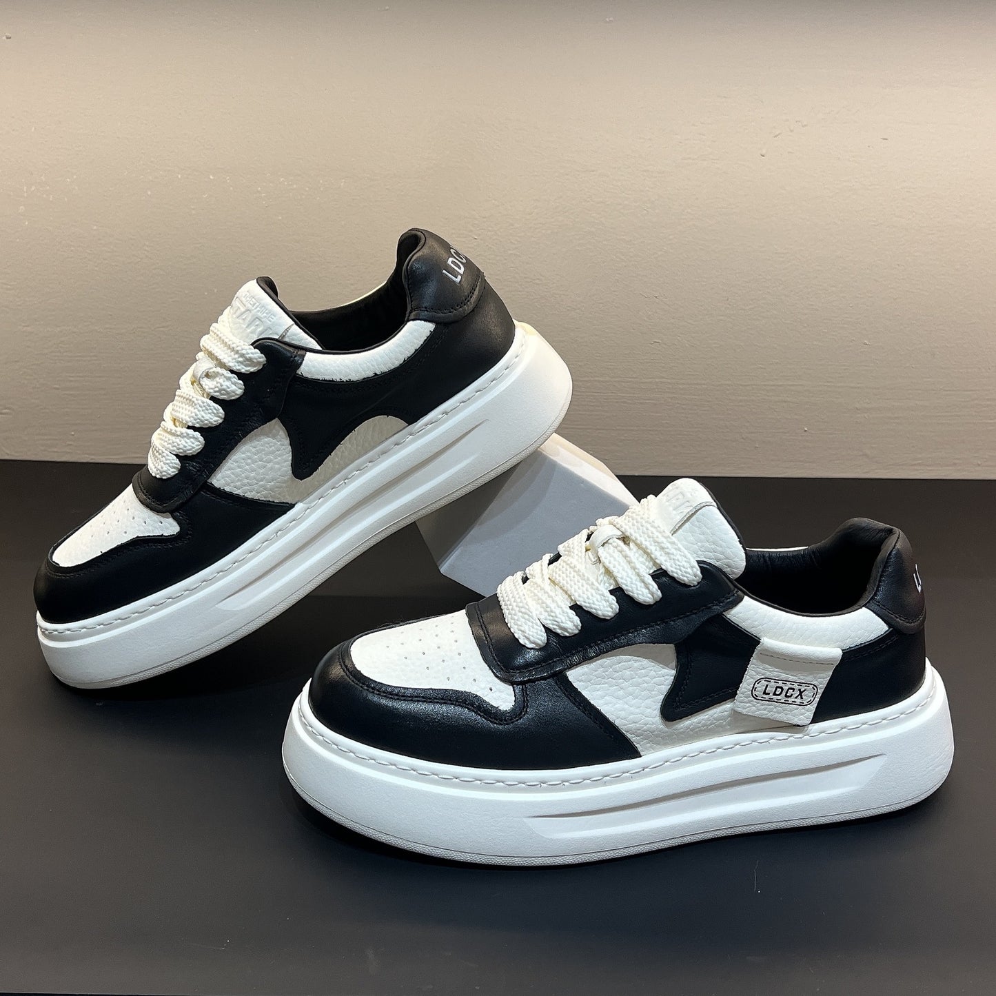 Men's Autumn White British Simple Versatile Platform Men's Board Shoes