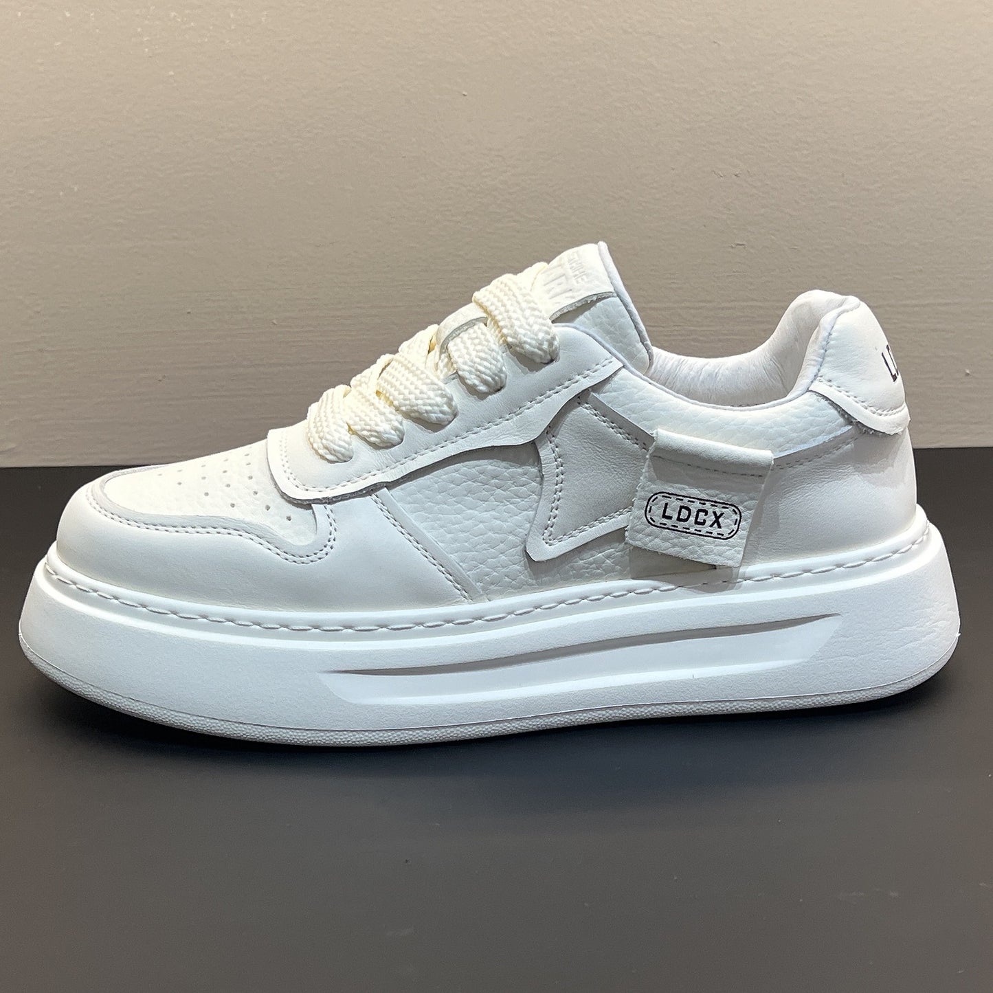 Men's Autumn White British Simple Versatile Platform Men's Board Shoes