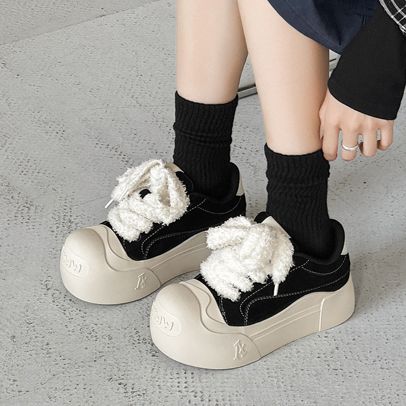 Platform Height Increasing Big Toe Couple Black Sneakers