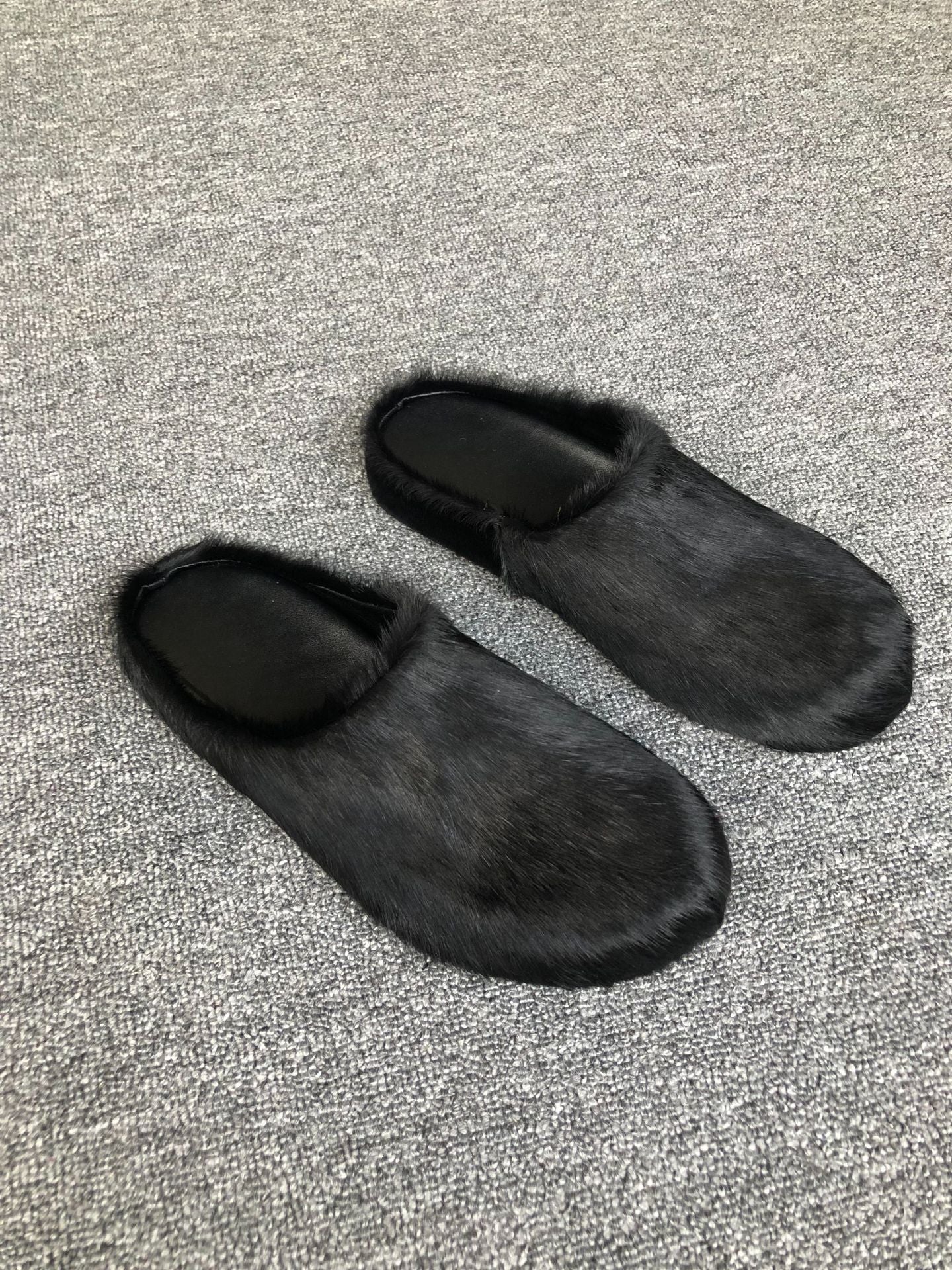 Women's Candy Color Genuine Horsehair Closed Toe Women's Shoes
