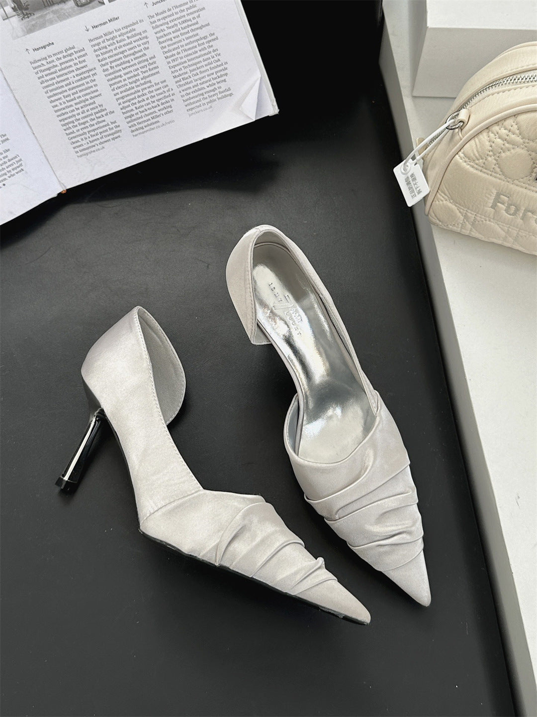 Women's Noble Texture Cold Sier Pointed Pleated High Stiletto Women's Fashion Shoes