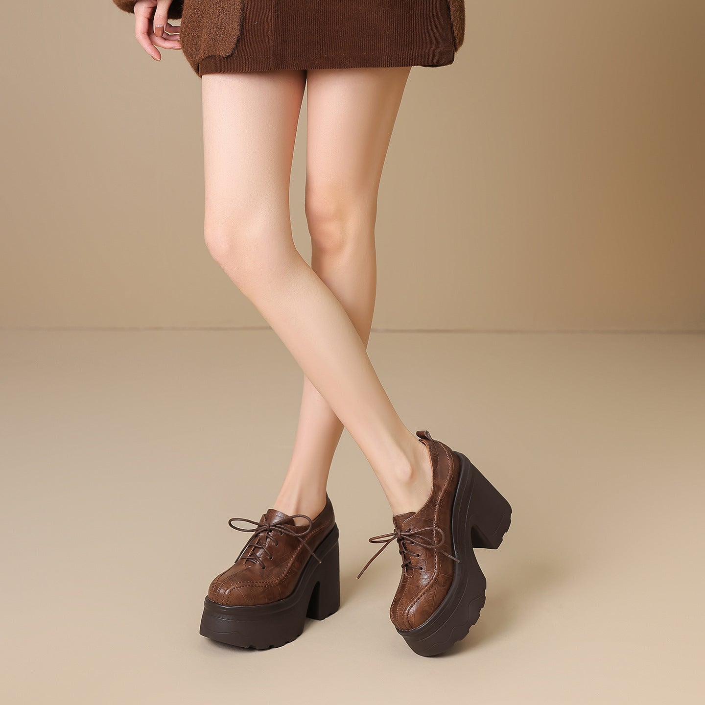 Women's Style Spring Round Toe Thick Bottom Cowhide Leather Shoes