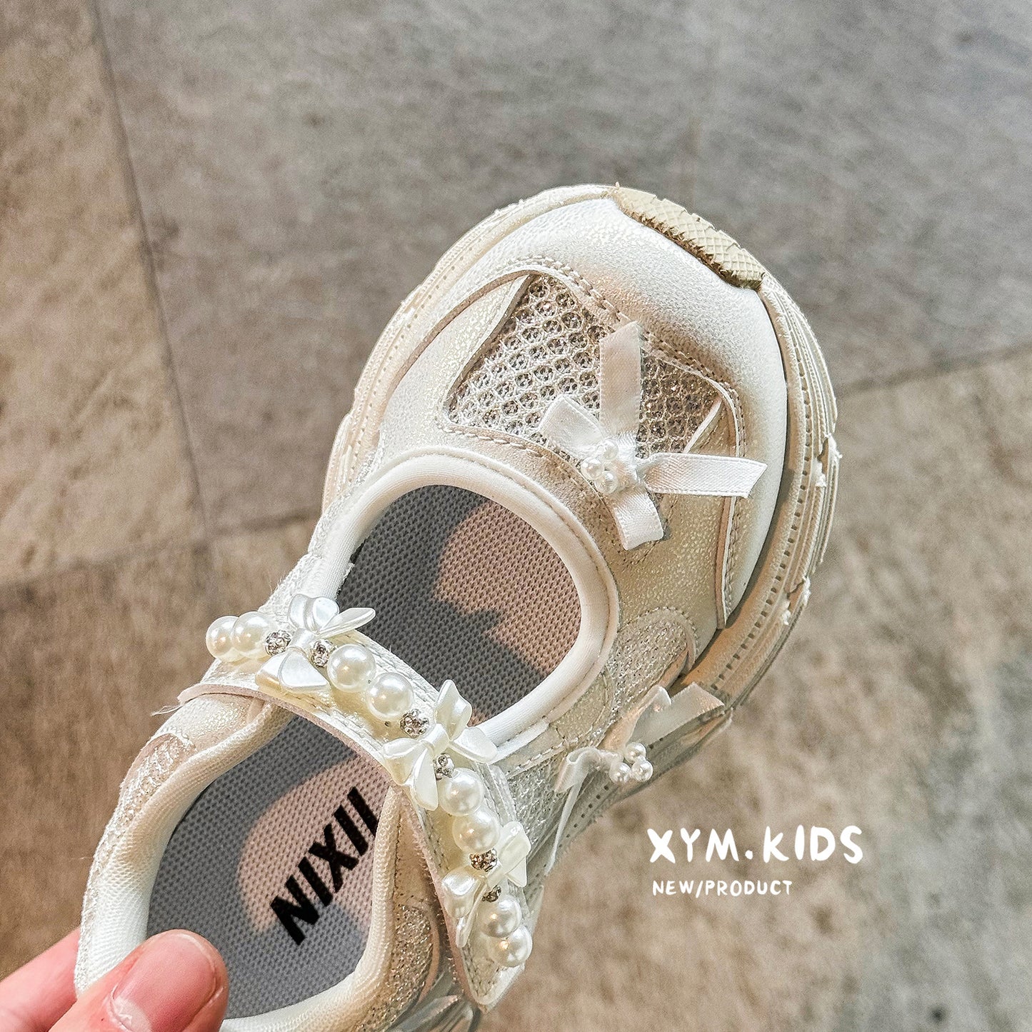 Children's Spring Korean Pearl Bow Lightweight Breathable Children's Sports Shoes