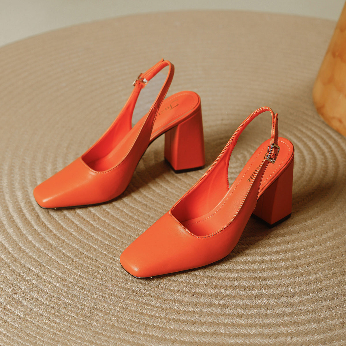 Women's Toe Dress Temperamental Minority Simple Back Empty Sandals