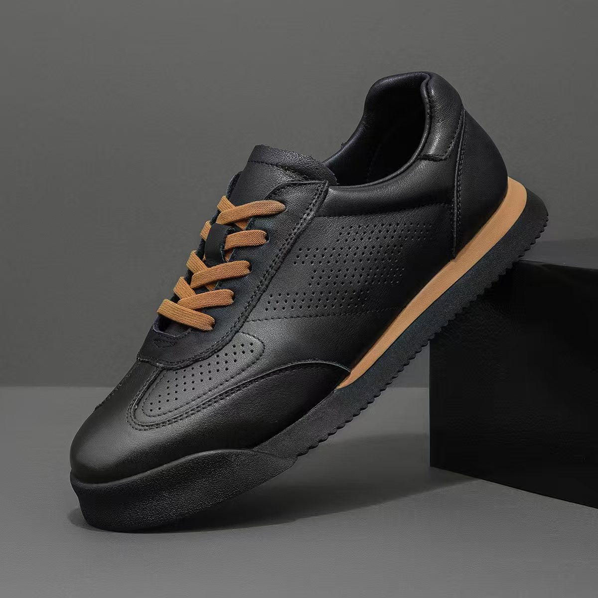 Men's First Layer Cowhide Solid Color Autumn Soft Bottom Men's Casual Shoes