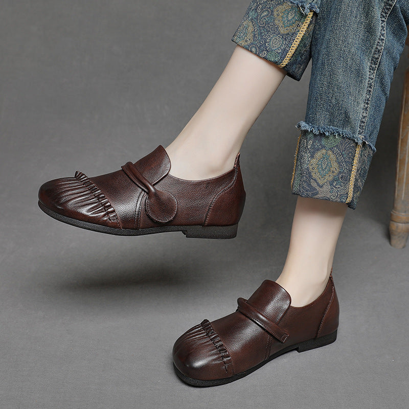 Women's Cowhide Retro Flat Slip-on Lazy Autumn Soft Women's Casual Shoes