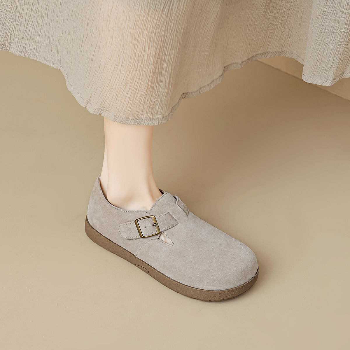 Women's Genuine Retro Platform Cowhide Slip-on Soft Bottom Women's Fashion Shoes