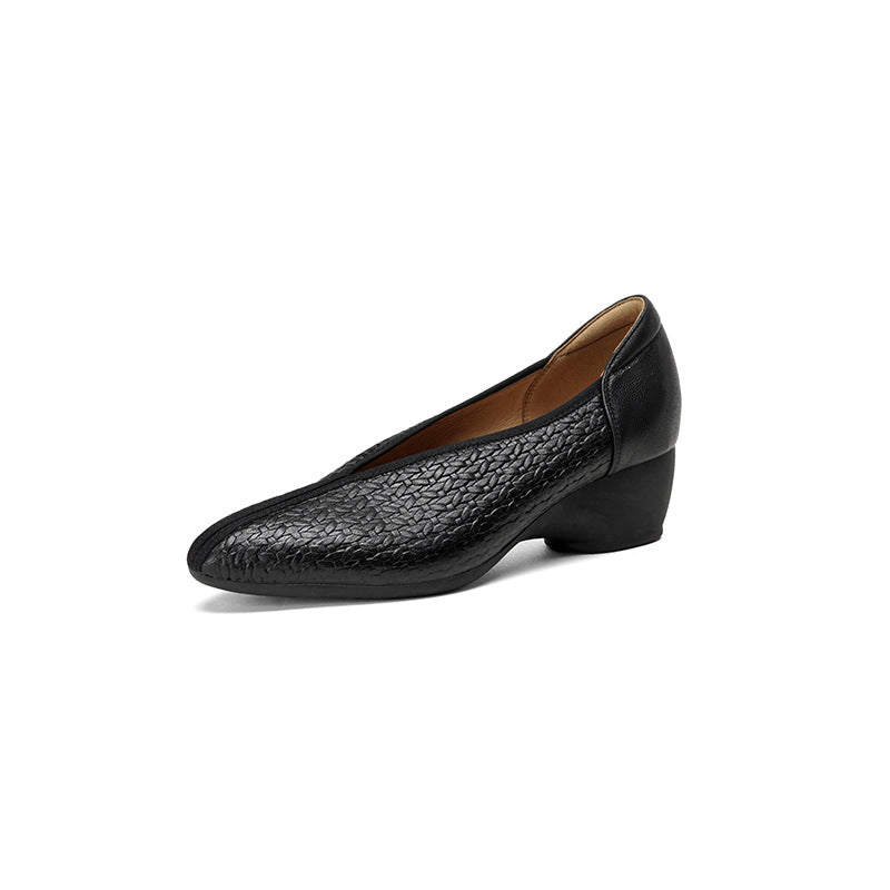 Women's Soft Surface Sheepskin Pointed Toe V-shaped Mouth Slip-on Comfortable Low-cut Women's Shoes